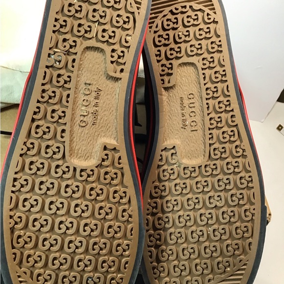 Men’s Authentic Gucci Shoe - Picture 9 of 13